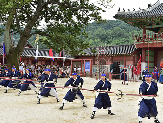 화성행궁 상설한마당 개막공연