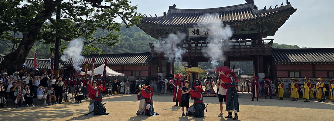 조총체험 퍼포먼스 (선택된 큰 사진)