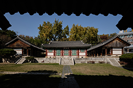 수원향교 관련 건물 사진